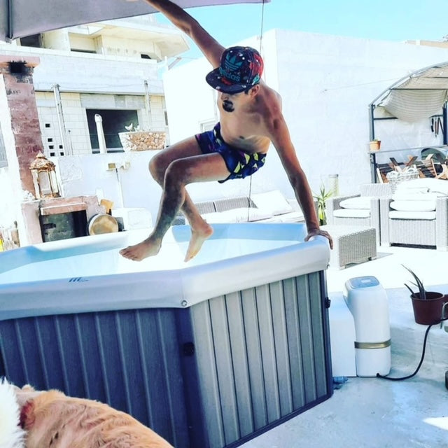 Tuscany Kiwi Built Custom spa + Starter kit + Cleaning kit Soakvember special