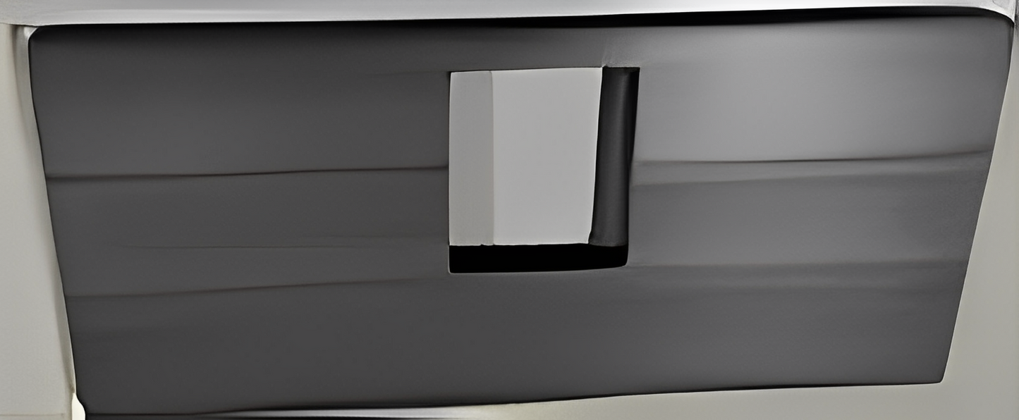 Oslo side panel with opening